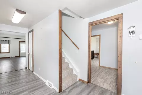 1535 E 290th St, Wickliffe, OH 44092 photo 16