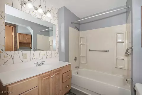 1535 E 290th St, Wickliffe, OH 44092 photo 26