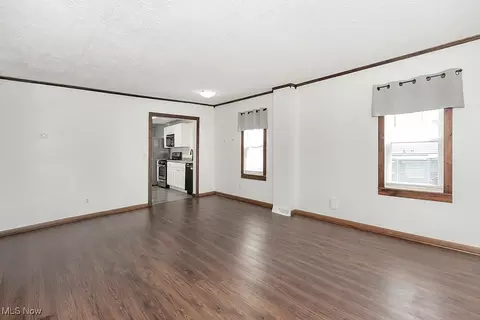 1535 E 290th St, Wickliffe, OH 44092 photo 8