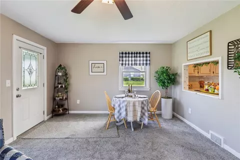 Dining - 6623 Center Rd, Ashtabula, OH 44004 photo 1 of 1