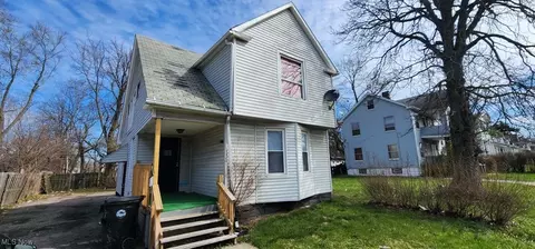 13201 Harvard Ave, Cleveland, OH 44105