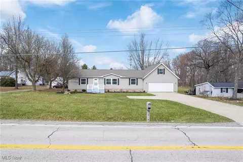 851 Newton St, Tallmadge, OH 44278