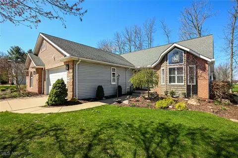 4048 Eagle Dr, Medina, OH 44256