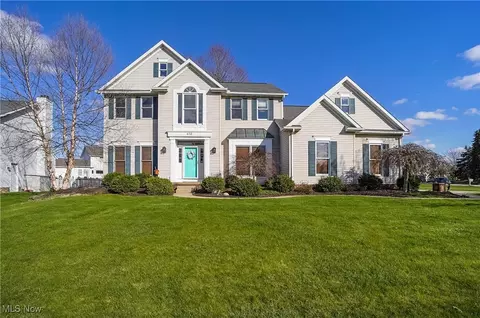 673 Southampton Ct, Copley, OH 44321