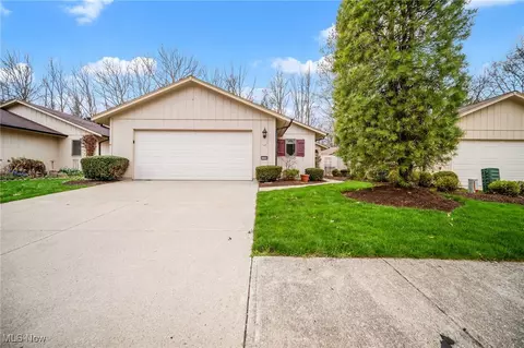 11150 Blodgett Creek Trl, Strongsville, OH 44149