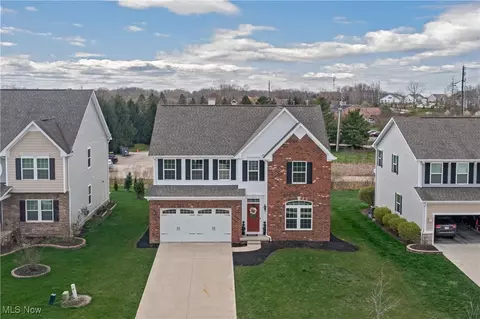 865 Hilliary Ln, Aurora, OH 44202