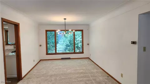 8355 Dalepoint Rd, Independence, OH 44131 photo 11