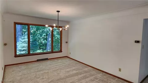 8355 Dalepoint Rd, Independence, OH 44131 photo 12