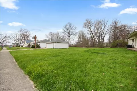 631 State St, Elyria, OH 44035 photo 33