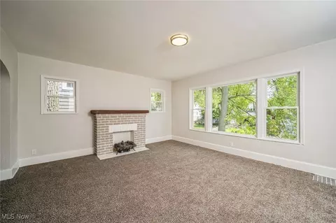 338 Denison Ave, Elyria, OH 44035 photo 14