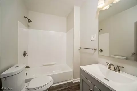 338 Denison Ave, Elyria, OH 44035 photo 19