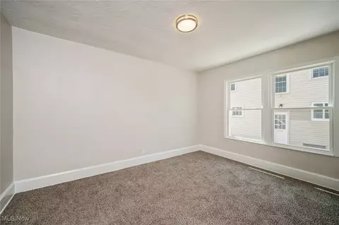 338 Denison Ave, Elyria, OH 44035 photo 11