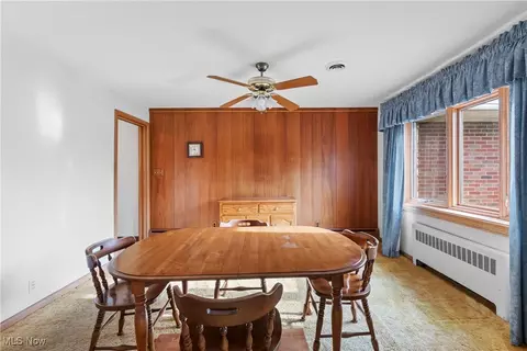 Dining - 144 Westgate Ave, Wadsworth, OH 44281 photo 1 of 2