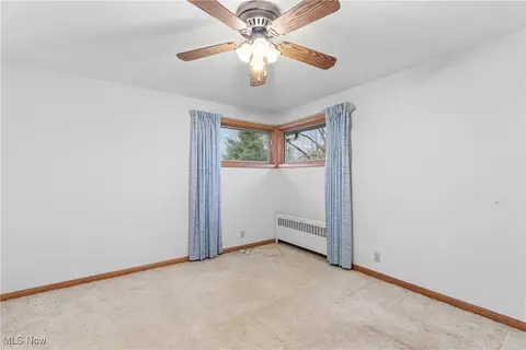 Bedroom - 144 Westgate Ave, Wadsworth, OH 44281 photo 4 of 7