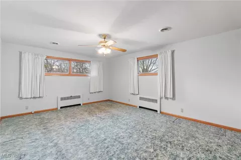 Bedroom - 144 Westgate Ave, Wadsworth, OH 44281 photo 1 of 7