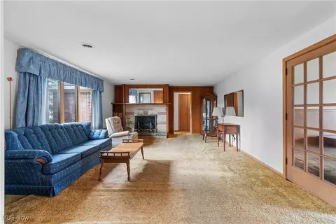 Living - 144 Westgate Ave, Wadsworth, OH 44281 photo 1 of 4