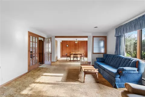 Living - 144 Westgate Ave, Wadsworth, OH 44281 photo 2 of 4