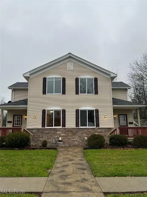 48-52 Swan St, Geneva, OH 44041