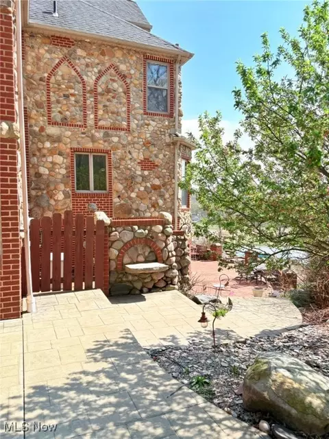 3065 Perry Dr NW, Canton, OH 44708 photo 38