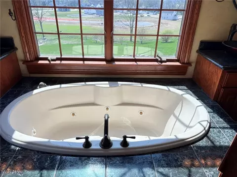 3065 Perry Dr NW, Canton, OH 44708 photo 34
