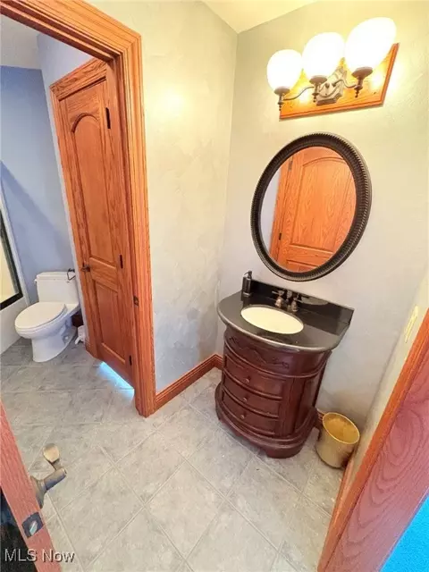 3065 Perry Dr NW, Canton, OH 44708 photo 22