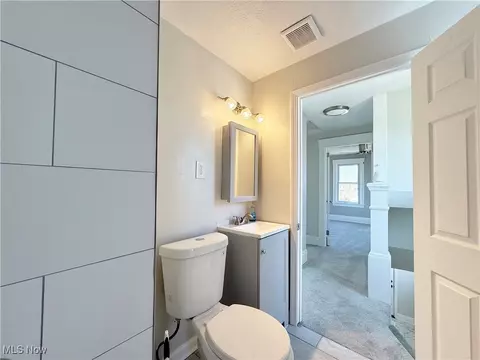 2434 E 33rd St, Lorain, OH 44055 photo 28