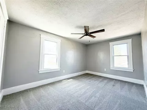 2434 E 33rd St, Lorain, OH 44055 photo 34