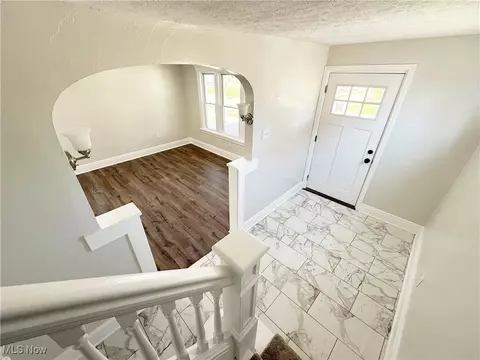 2434 E 33rd St, Lorain, OH 44055 photo 41