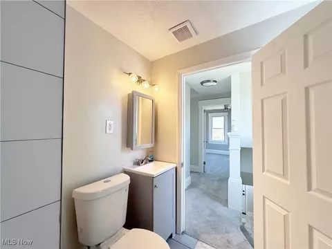 2434 E 33rd St, Lorain, OH 44055 photo 27