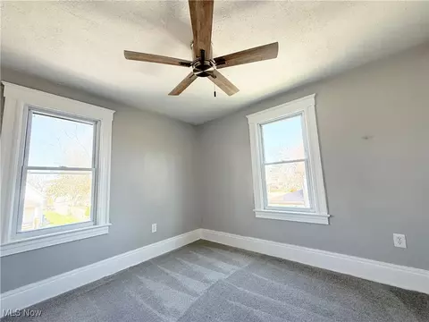 2434 E 33rd St, Lorain, OH 44055 photo 38