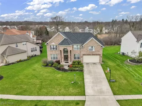 4116 Morley Dr, Aurora, OH 44202