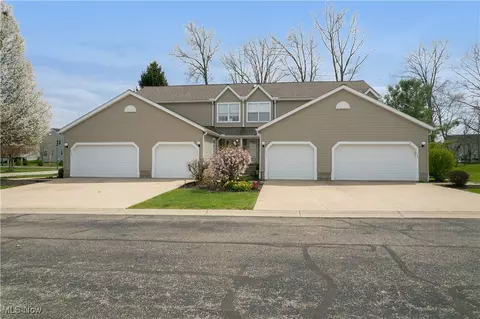 1654 Maple View Ct, Streetsboro, OH 44241