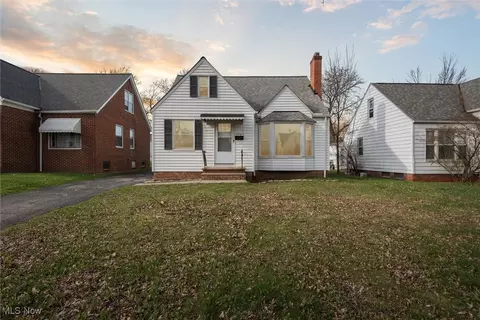 4085 Bayard Rd, South Euclid, OH 44121