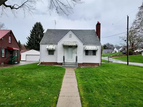 4903 Barrie St NW, Canton, OH 44708