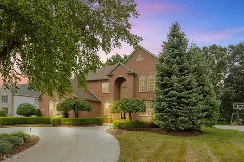 14625 Pebblestone Ct, Strongsville, OH 44136