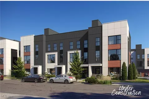 1734 Front St #35, Cuyahoga Falls, OH 44221