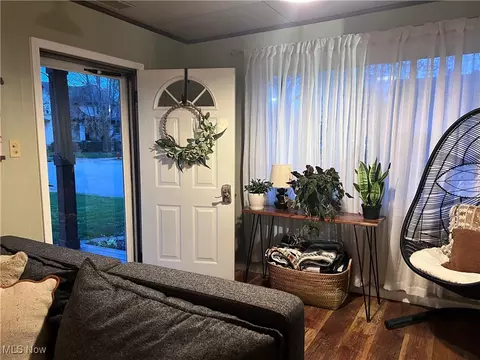 Entry Way - 1302 Dover Ave, Dover, OH 44622 photo 1 of 3