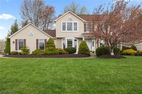 19874 Echo Dr, Strongsville, OH 44149