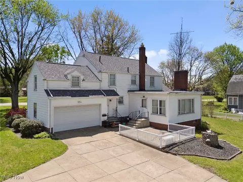 3307 Lincoln St E, Canton, OH 44707 photo 3