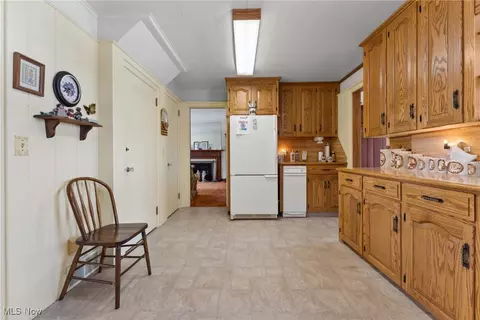 3307 Lincoln St E, Canton, OH 44707 photo 23