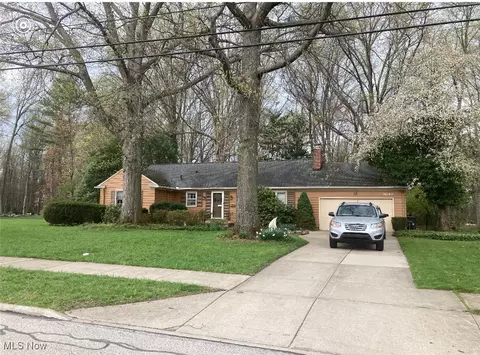 1648 Westhill Blvd, Westlake, OH 44145