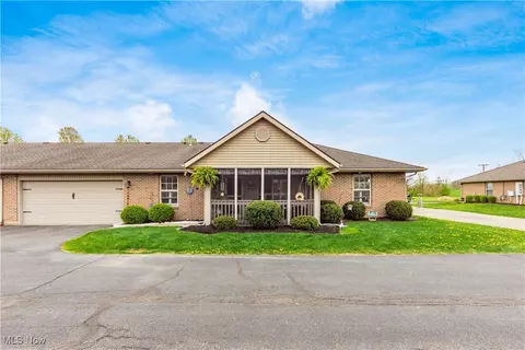 102 Foster Dr, Thornville, OH 43076