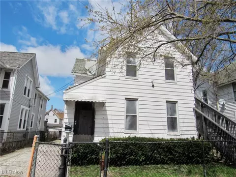 5817 Prosser Ave, Cleveland, OH 44103