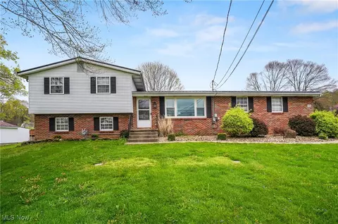 7558 State Route 164, Lisbon, OH 44432