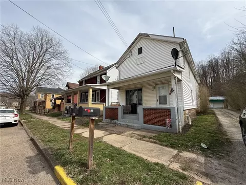 112 120 Hanna Ave, Adena, OH 43901