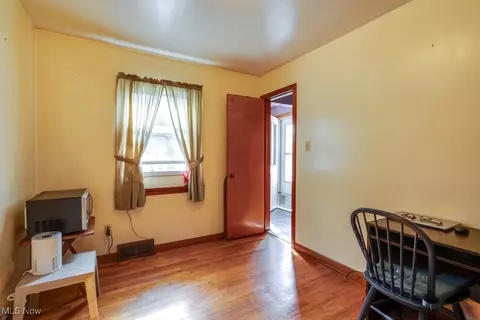 1213 Clifton Ave, Akron, OH 44310 photo 18