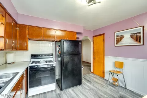 1213 Clifton Ave, Akron, OH 44310 photo 7