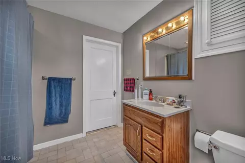 1206 Dayton St, Akron, OH 44310 photo 23