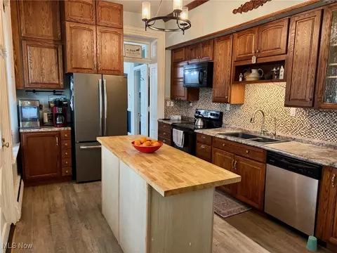 796 W Us Highway 224 W, Willard, OH 44890 photo 6