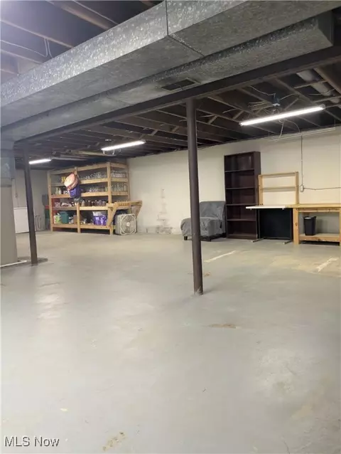 9581 Colton Rd, Windham, OH 44288 photo 24
